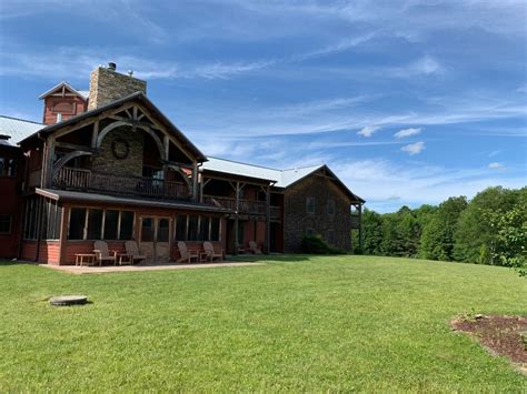 cooperstown accommodations|August Lodge Cooperstown Hotel.